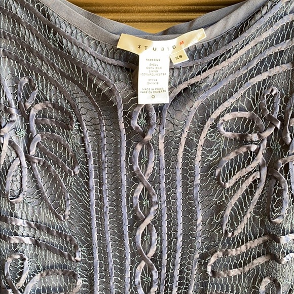 Top and skirt Set .Studio M .Top Medium , Skirt XS - Picture 4 of 4